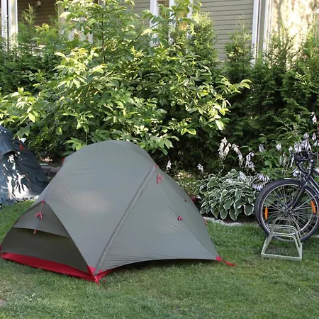 Garden Camping *